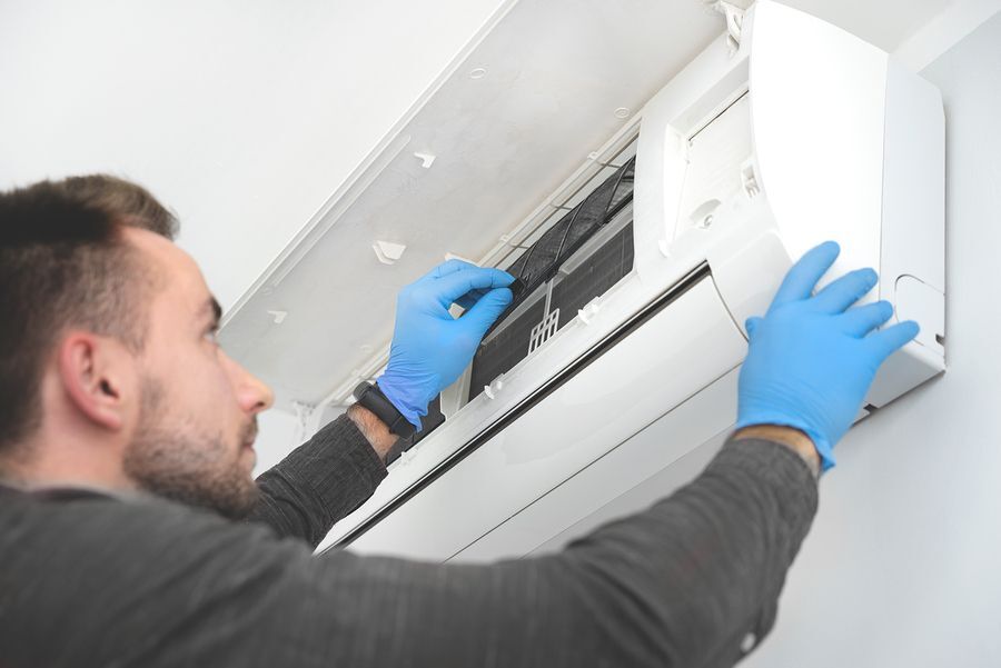 What You Need to Know About AC Service in Dubai